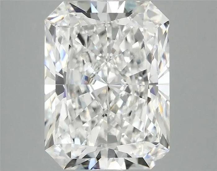 4.16 Carat · RADIANT · D · VVS2 · IGI · Excellent Cut