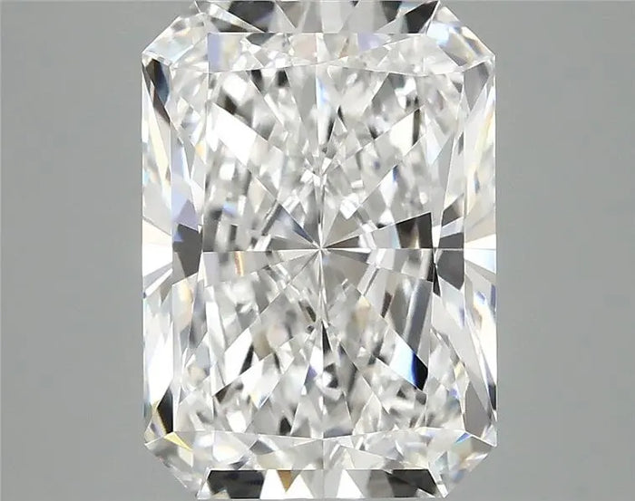 4.02 Carat · RADIANT · E · VVS2 · IGI · Excellent Cut