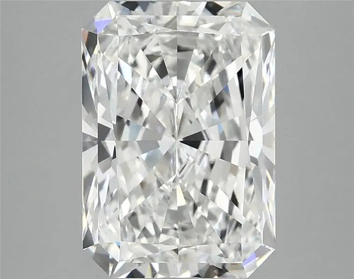 3.08 Carat · RADIANT · E · VVS2 · IGI · Excellent Cut