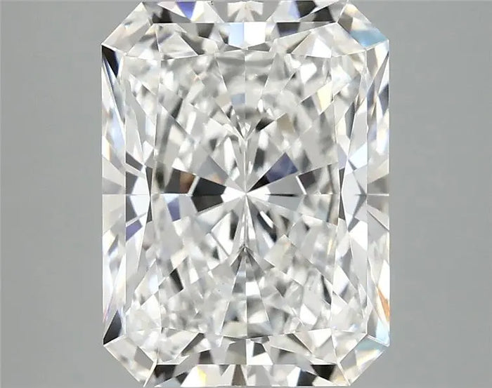 4.18 Carat · RADIANT · E · VVS2 · IGI · Excellent Cut