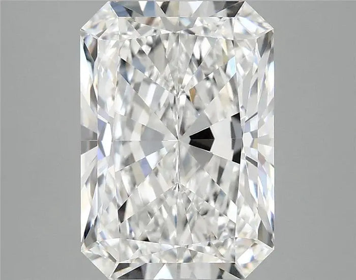 4.09 Carat · RADIANT · E · VVS2 · IGI · Excellent Cut