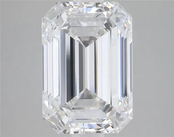 5.04 Carat · EMERALD · E · VS1 · IGI · Excellent Cut