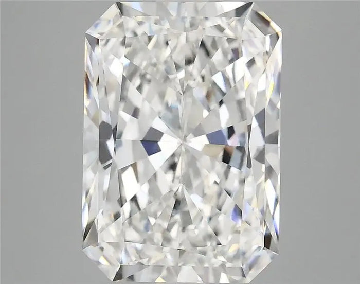 4.05 Carat · RADIANT · E · VVS2 · IGI · Excellent Cut