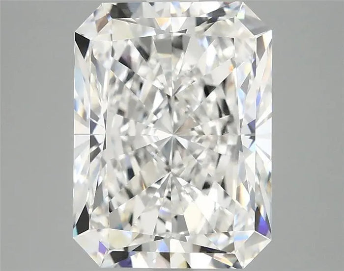 4.17 Carat · RADIANT · E · VVS2 · IGI · Excellent Cut