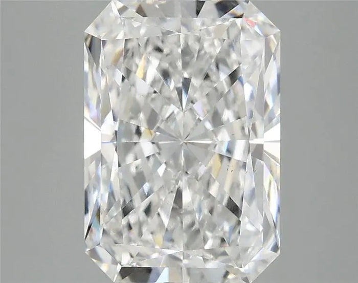 4.06 Carat · RADIANT · D · VS2 · IGI · Excellent Cut