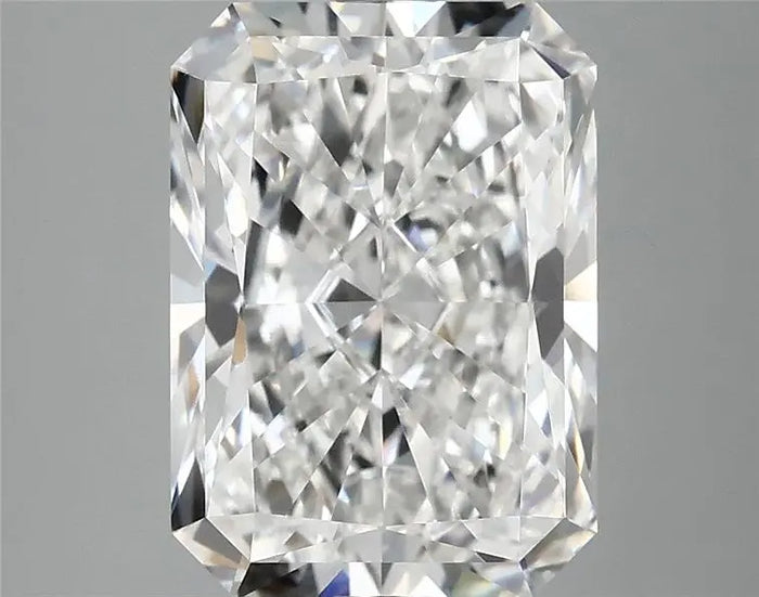 4.15 Carat · RADIANT · E · VVS2 · IGI · Excellent Cut