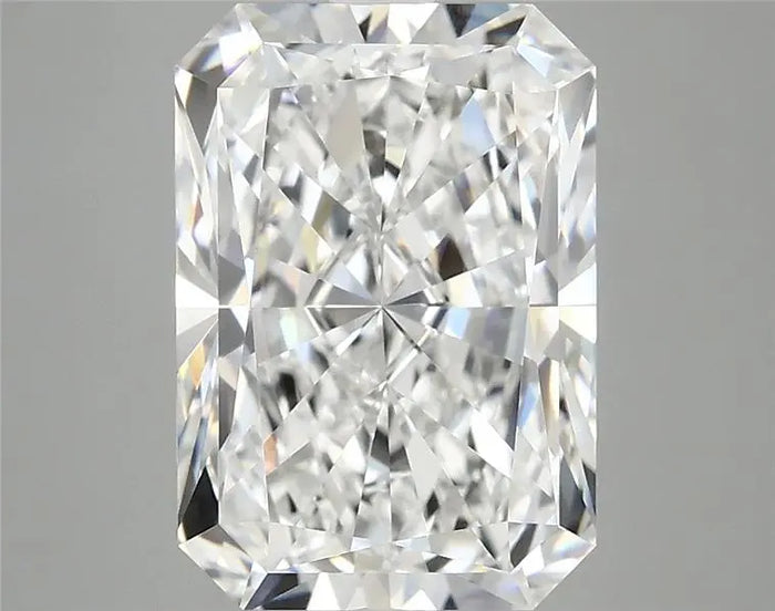 4.05 Carat · RADIANT · E · VVS2 · IGI · Excellent Cut