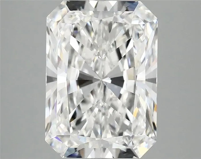 3.78 Carat · RADIANT · E · VVS2 · IGI · Excellent Cut
