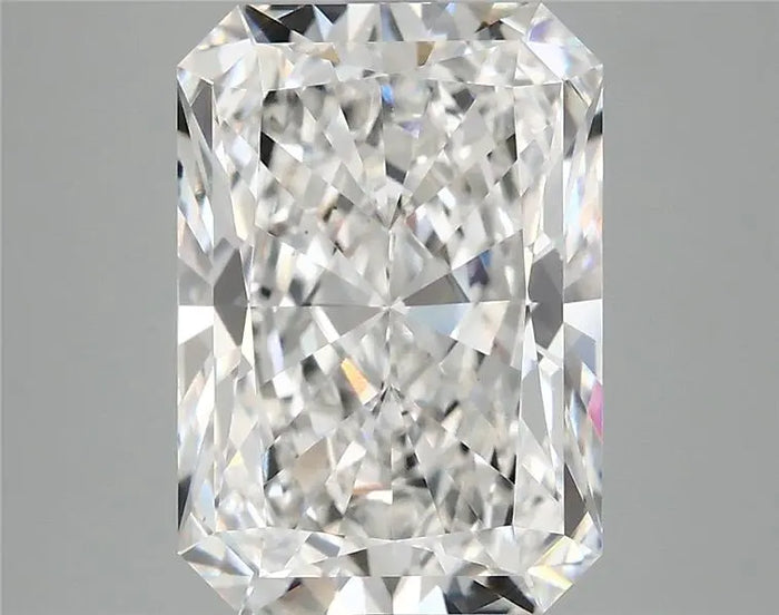 5.20 Carat · RADIANT · E · VS1 · IGI · Excellent Cut