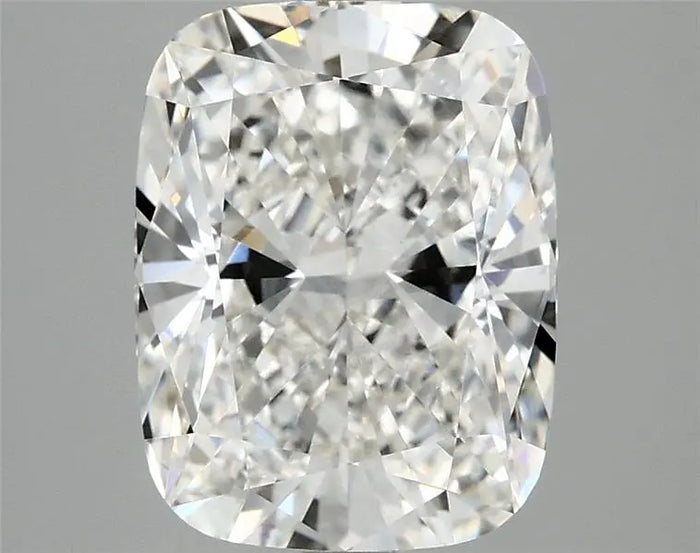 3.90 Carat · CUSHION · G · VVS2 · IGI · Excellent Cut