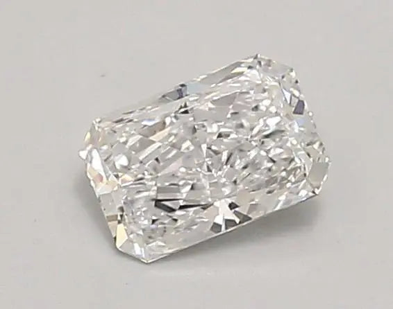 0.70 Carat · RADIANT · D · VS1 · IGI · Very Good Cut