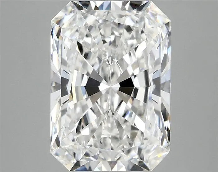 4.09 Carat · RADIANT · D · VVS2 · IGI · Excellent Cut