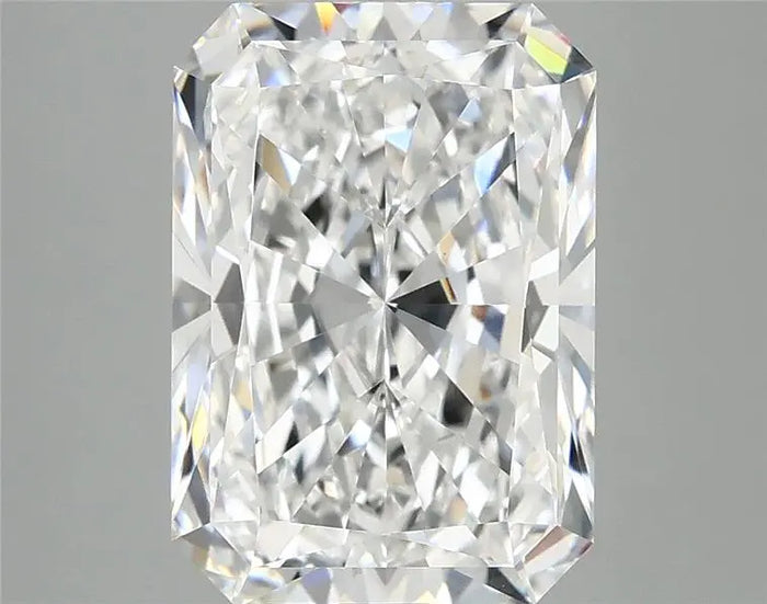 4.06 Carat · RADIANT · E · VVS2 · IGI · Excellent Cut