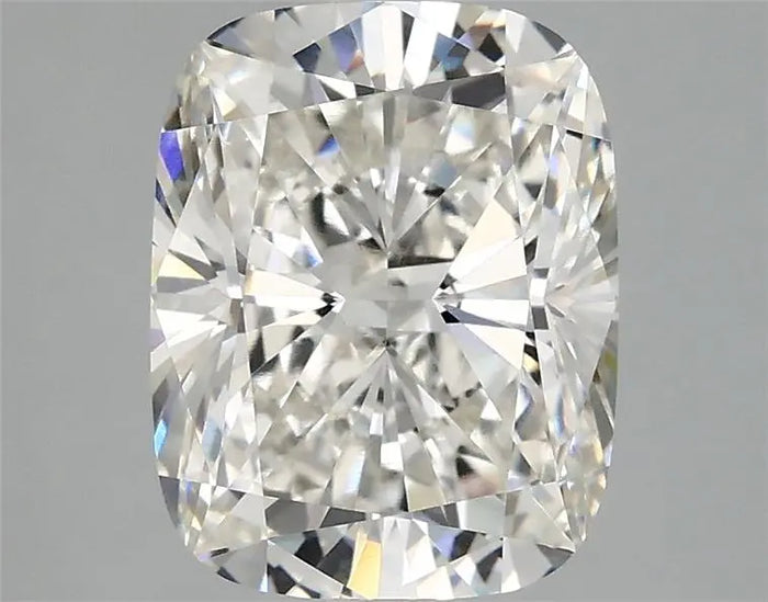3.04 Carat · CUSHION · G · VVS2 · IGI · Excellent Cut
