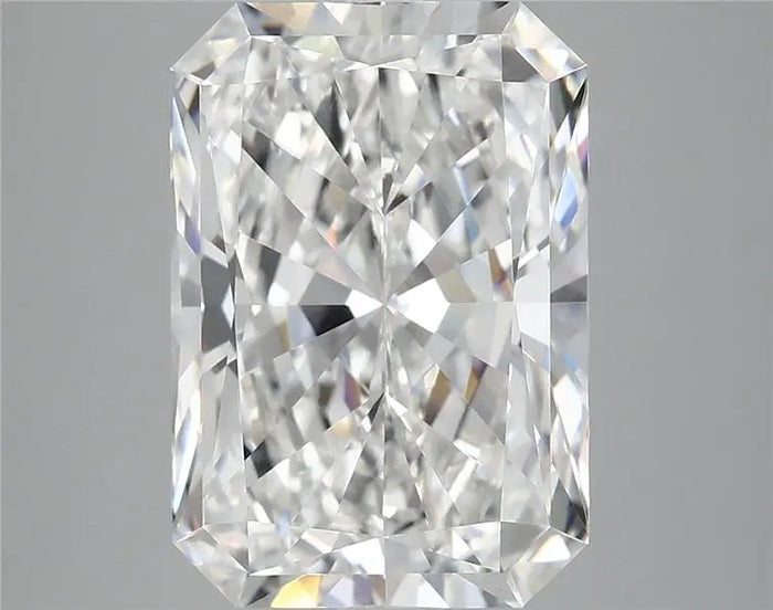 5.06 Carat · RADIANT · E · VVS2 · IGI · Excellent Cut