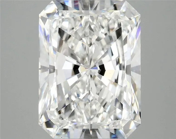 4.86 Carat · RADIANT · E · VS1 · IGI · Excellent Cut