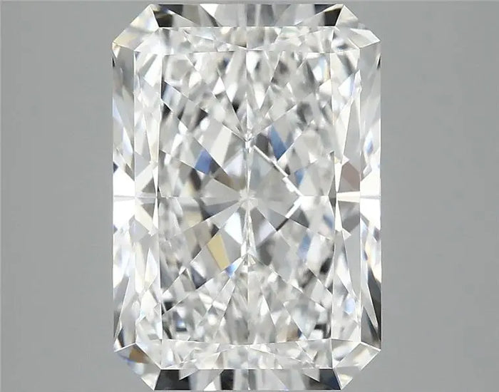 4.16 Carat · RADIANT · D · VVS2 · IGI · Excellent Cut