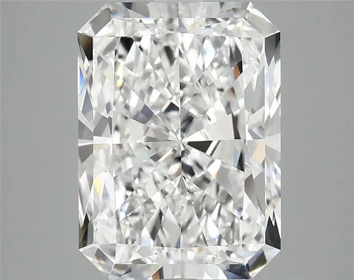 4.16 Carat · RADIANT · E · VVS2 · IGI · Excellent Cut