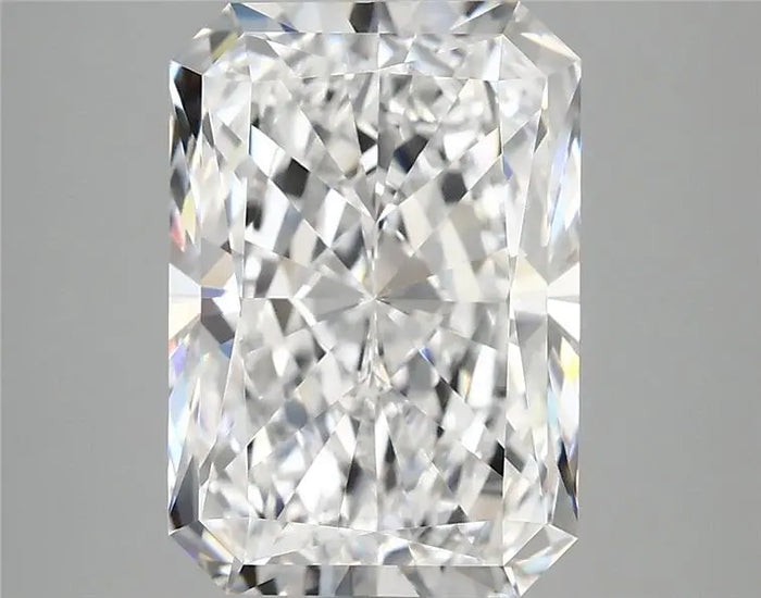 4.19 Carat · RADIANT · D · VVS2 · IGI · Excellent Cut