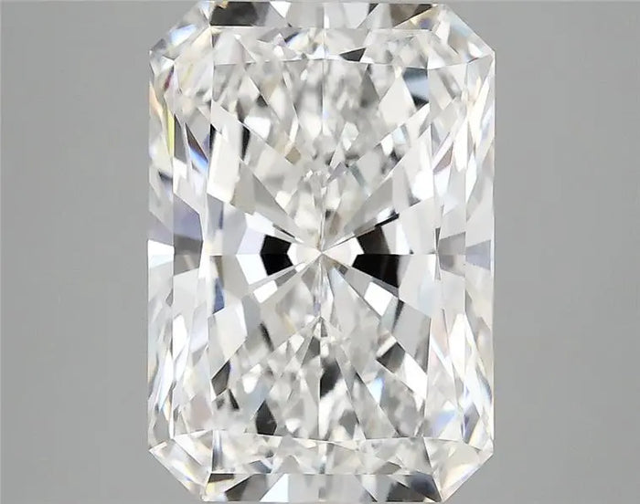 4.06 Carat · RADIANT · E · VVS2 · IGI · Excellent Cut