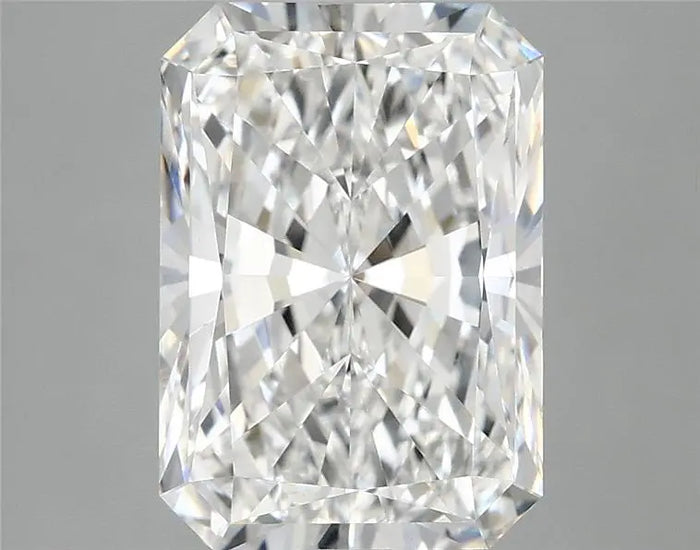 4.04 Carat · RADIANT · E · VVS2 · IGI · Excellent Cut