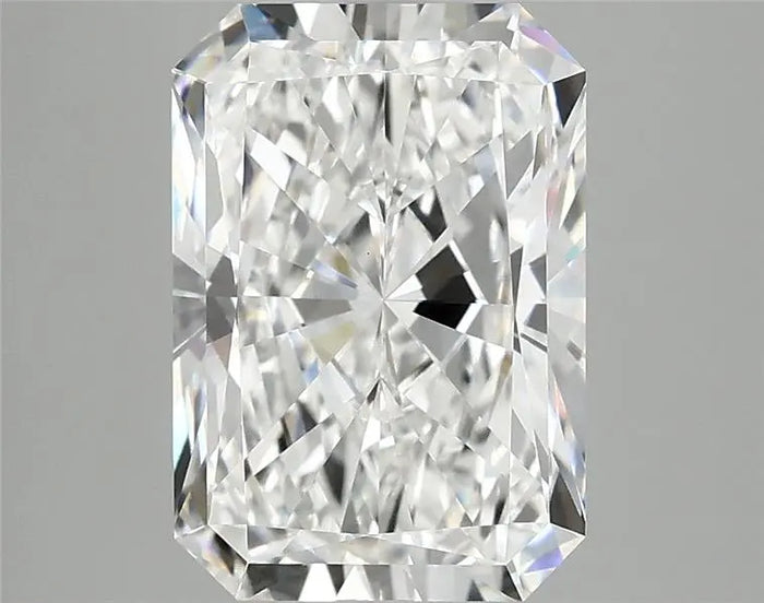 3.80 Carat · RADIANT · E · VVS2 · IGI · Excellent Cut