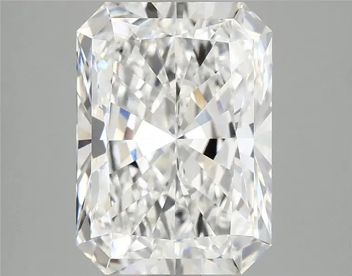 3.93 Carat · RADIANT · E · VVS2 · IGI · Excellent Cut