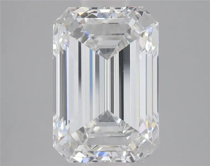 3.92 Carat · EMERALD · E · VS1 · GIA · Excellent Cut