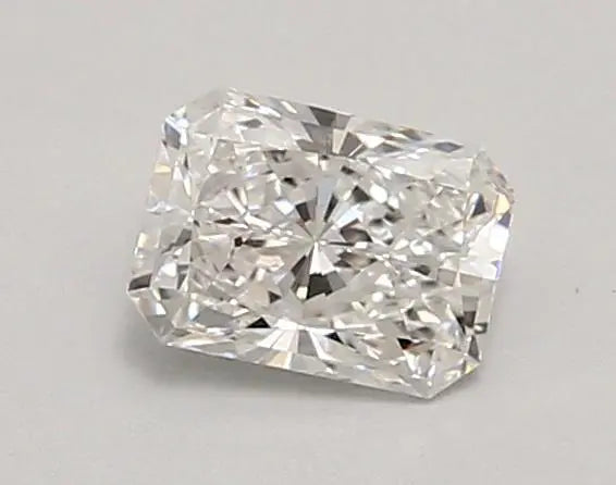 0.84 Carat · RADIANT · D · VVS1 · IGI · Excellent Cut