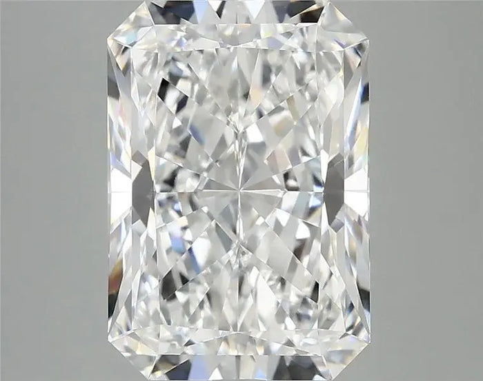 4.09 Carat · RADIANT · D · VVS2 · IGI · Excellent Cut