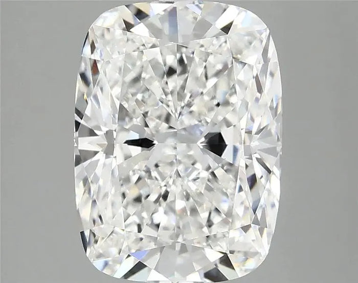 3.84 Carat · CUSHION · E · VS1 · IGI · Excellent Cut