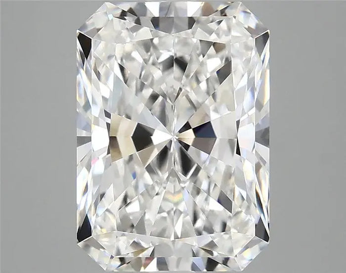 4.18 Carat · RADIANT · D · VVS2 · IGI · Excellent Cut