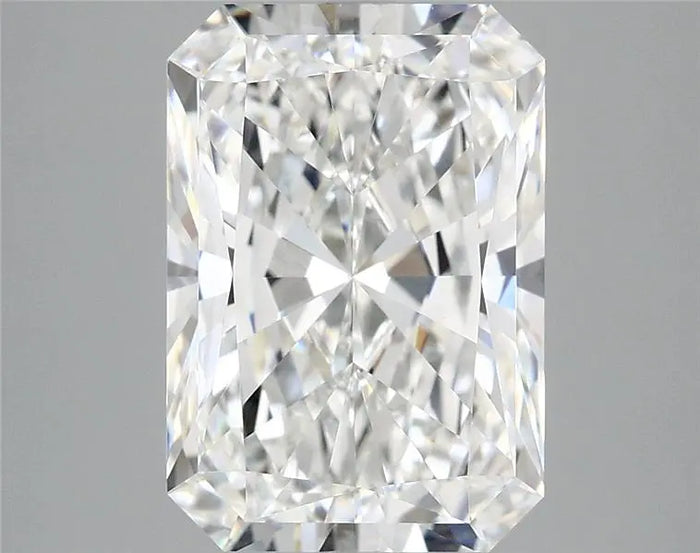 4.06 Carat · RADIANT · E · VVS2 · IGI · Excellent Cut