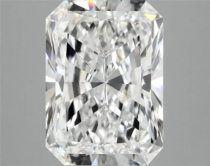 4.02 Carat · RADIANT · E · VVS2 · IGI · Excellent Cut