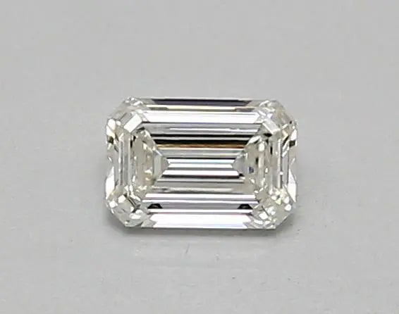 0.38 Carat · EMERALD · F · VVS2 · IGI · Excellent Cut