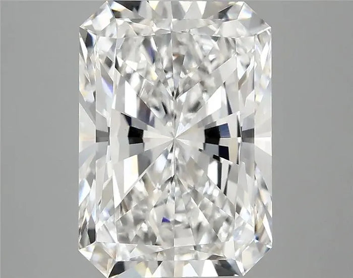 4.05 Carat · RADIANT · E · VVS2 · IGI · Excellent Cut