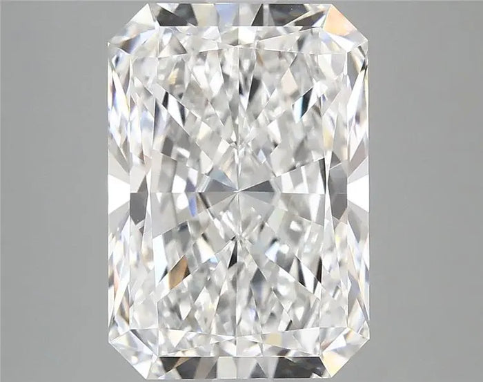 4.33 Carat · RADIANT · E · VVS2 · IGI · Excellent Cut