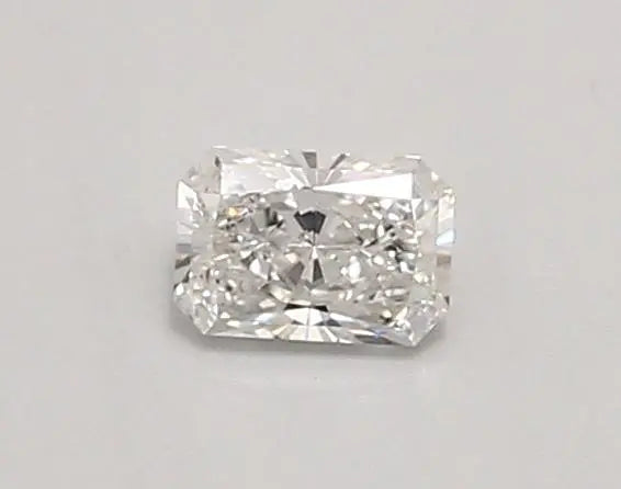 0.35 Carat · RADIANT · E · VS1 · IGI · Very Good Cut