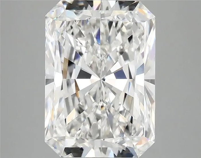 4.08 Carat · RADIANT · E · VVS2 · IGI · Excellent Cut