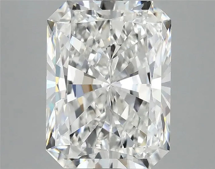 3.91 Carat · RADIANT · E · VVS2 · IGI · Excellent Cut