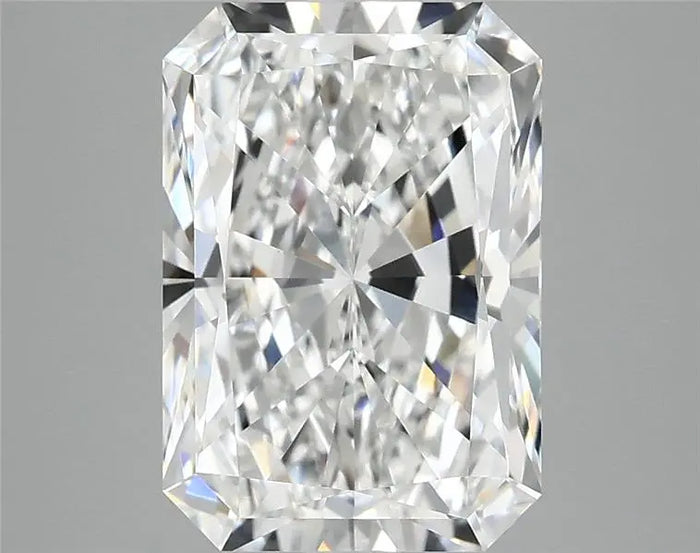 3.93 Carat · RADIANT · F · VVS2 · IGI · Excellent Cut