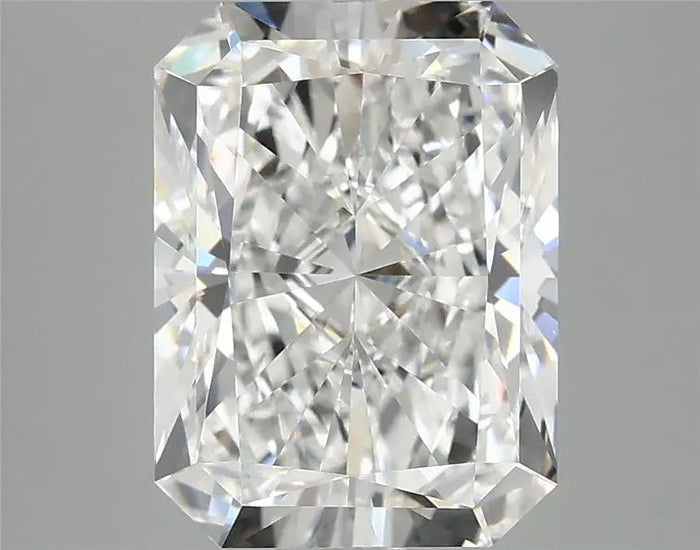 4.05 Carat · RADIANT · E · VVS2 · IGI · Excellent Cut