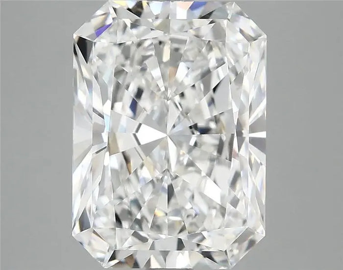 4.07 Carat · RADIANT · D · VVS2 · IGI · Excellent Cut