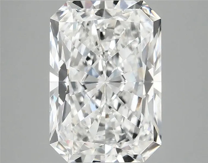 4.05 Carat · RADIANT · E · VVS2 · IGI · Excellent Cut