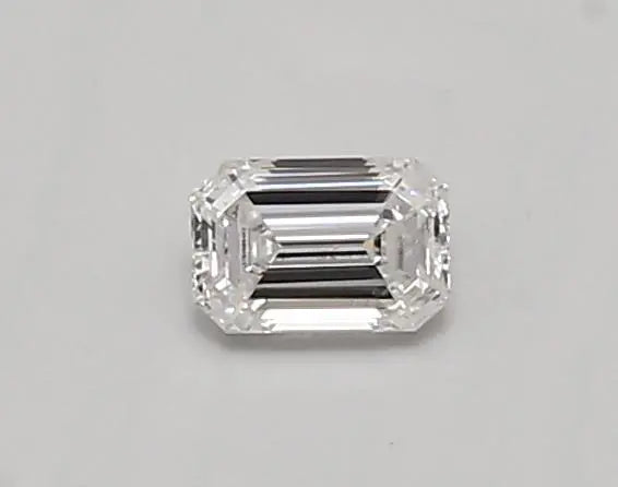 0.32 Carat · EMERALD · D · VVS2 · IGI · Excellent Cut