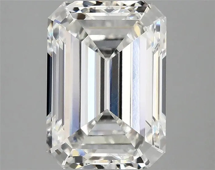 3.84 Carat · EMERALD · F · VVS2 · IGI · Excellent Cut