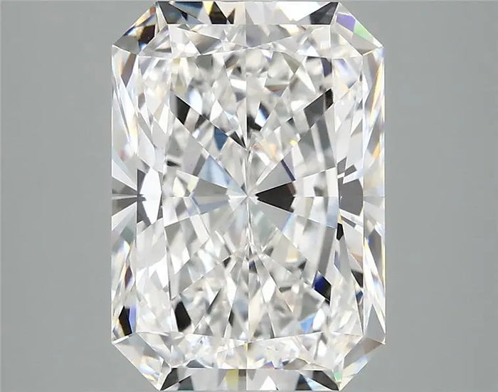 3.96 Carat · RADIANT · D · VVS2 · IGI · Excellent Cut