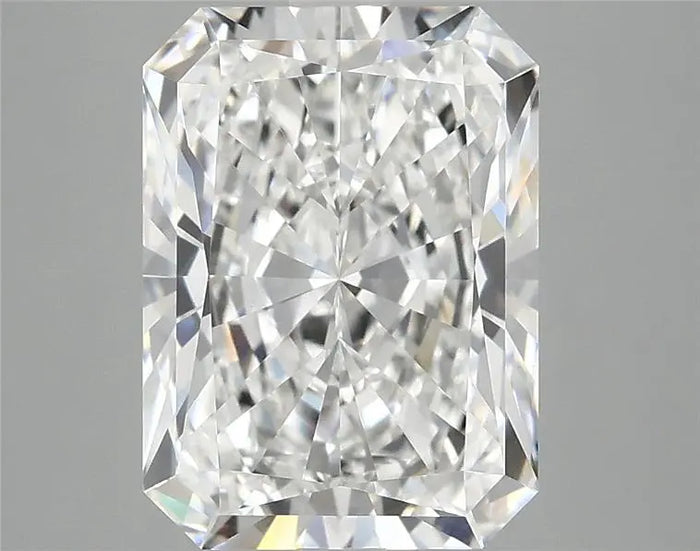 4.19 Carat · RADIANT · E · VVS2 · IGI · Excellent Cut