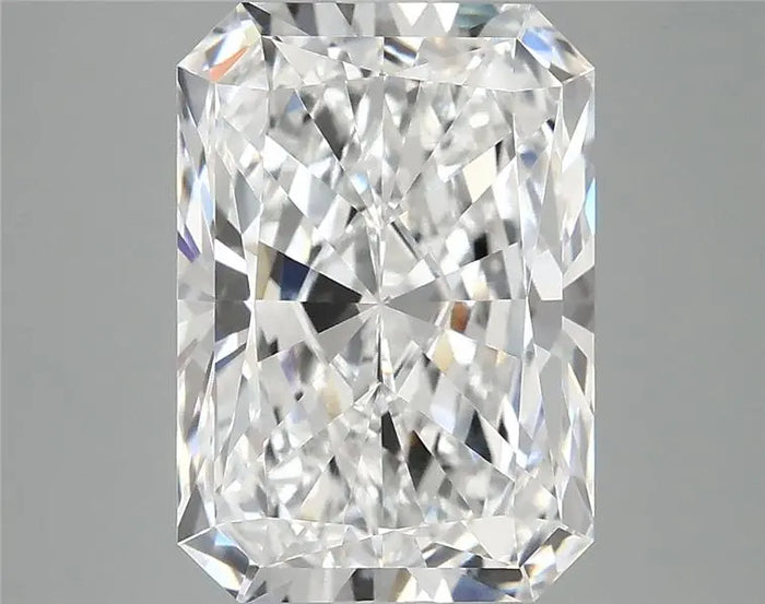 4.09 Carat · RADIANT · D · VVS2 · IGI · Excellent Cut