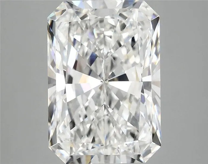 4.05 Carat · RADIANT · E · VVS2 · IGI · Excellent Cut